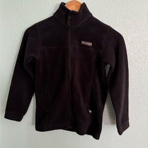 Size medium women’s Columbia fleece